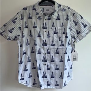 NWT Straight Faded Men’s Button down shirt